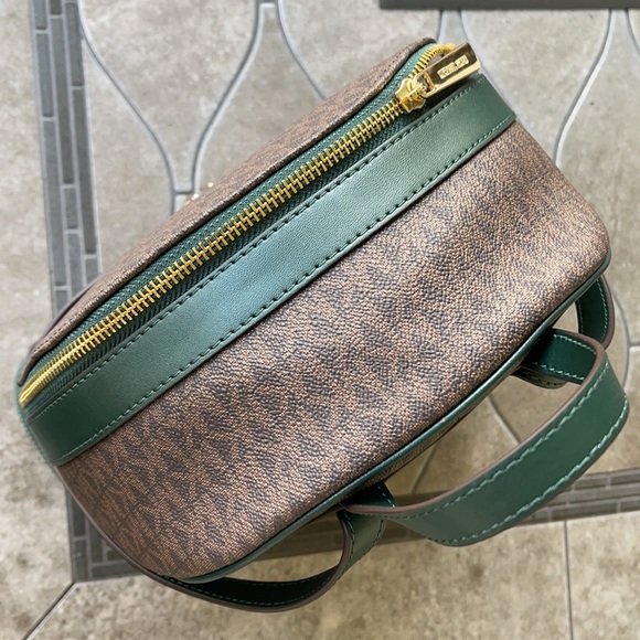 Michael Kors Kenly Backpack - Picture 4 of 16